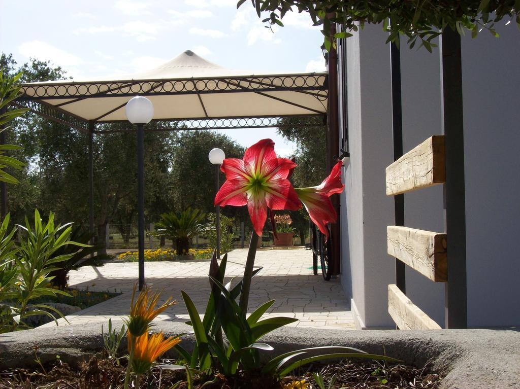 Otranto Le Sancinare Bed and Breakfast Casamassella Εξωτερικό φωτογραφία