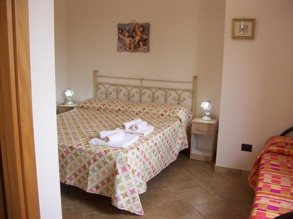 Otranto Le Sancinare Bed and Breakfast Casamassella Εξωτερικό φωτογραφία