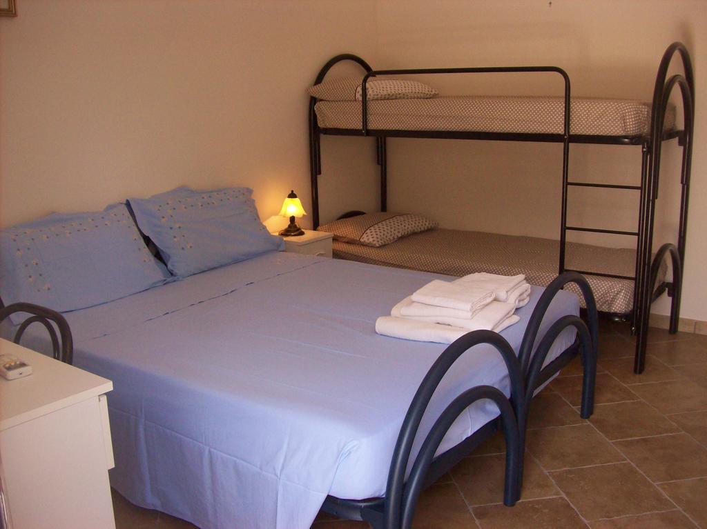 Otranto Le Sancinare Bed and Breakfast Casamassella Εξωτερικό φωτογραφία