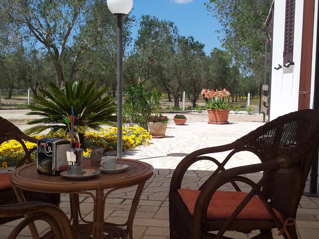 Otranto Le Sancinare Bed and Breakfast Casamassella Εξωτερικό φωτογραφία